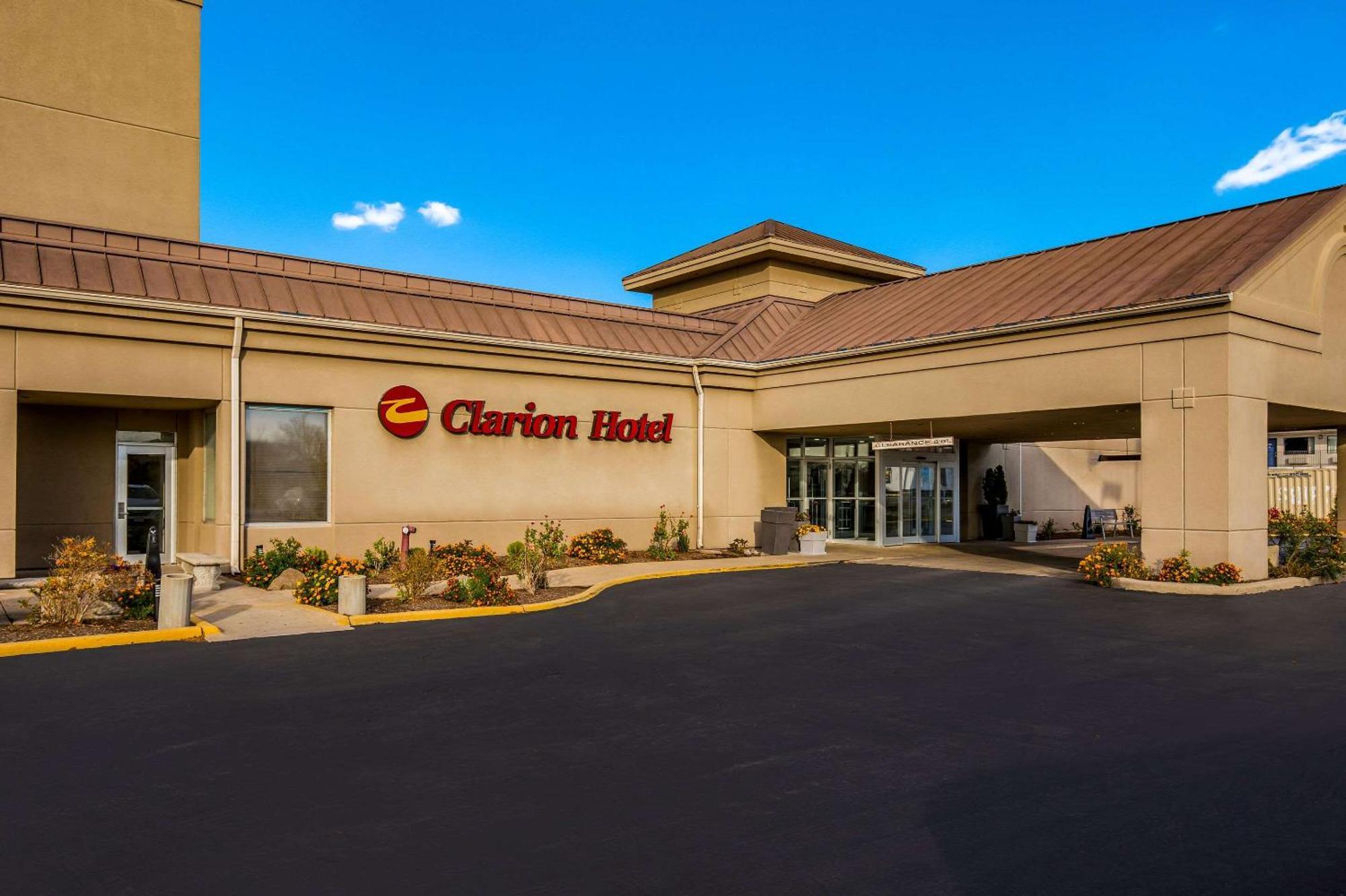 Clarion Hotel & Convention Center Joliet Zewnętrze zdjęcie